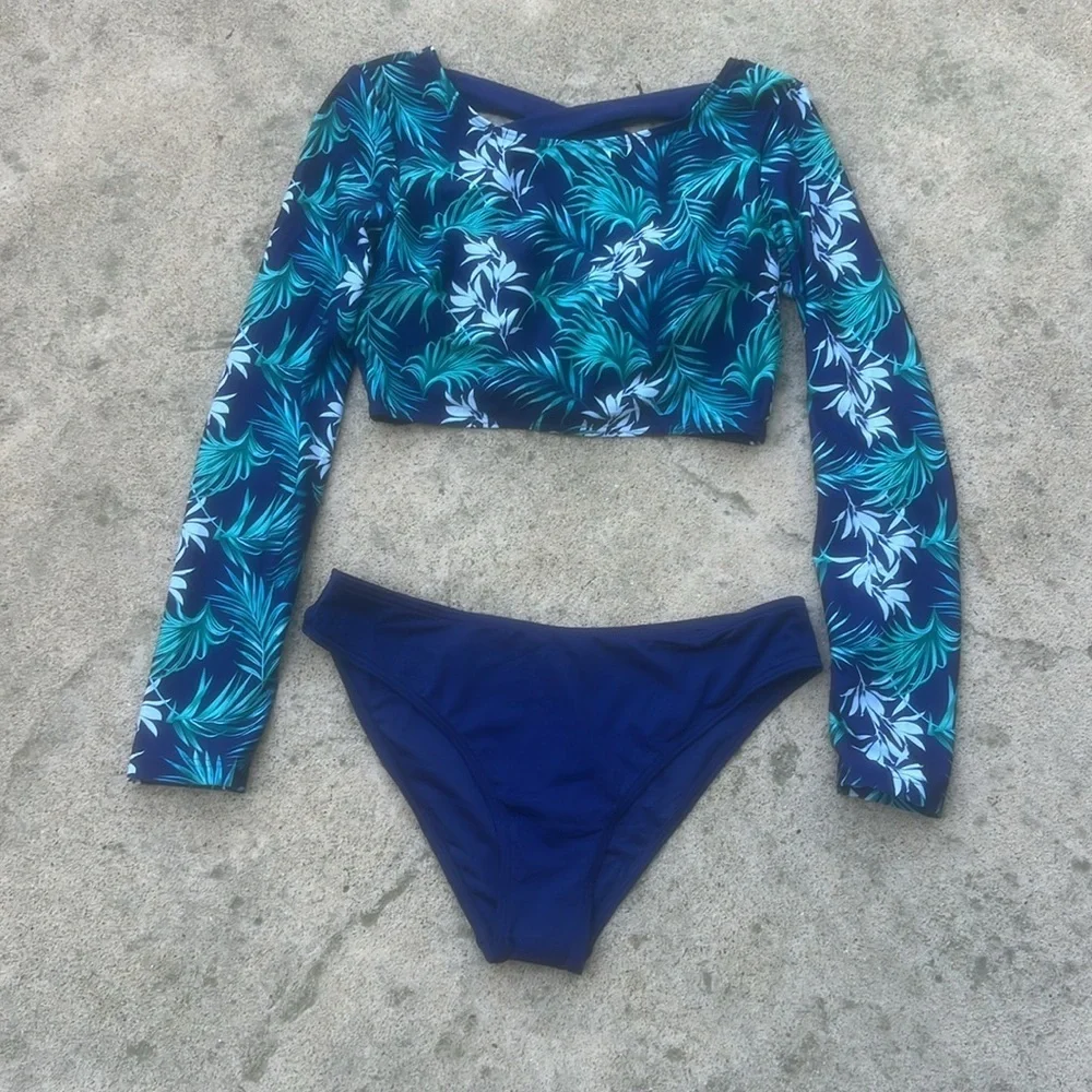 Cupshe Kaya Blue Tropical Crisscross Back Long Sleeve Bikini Women's Size NWT